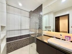 Upper Changi Road (D16), Detached #585662721